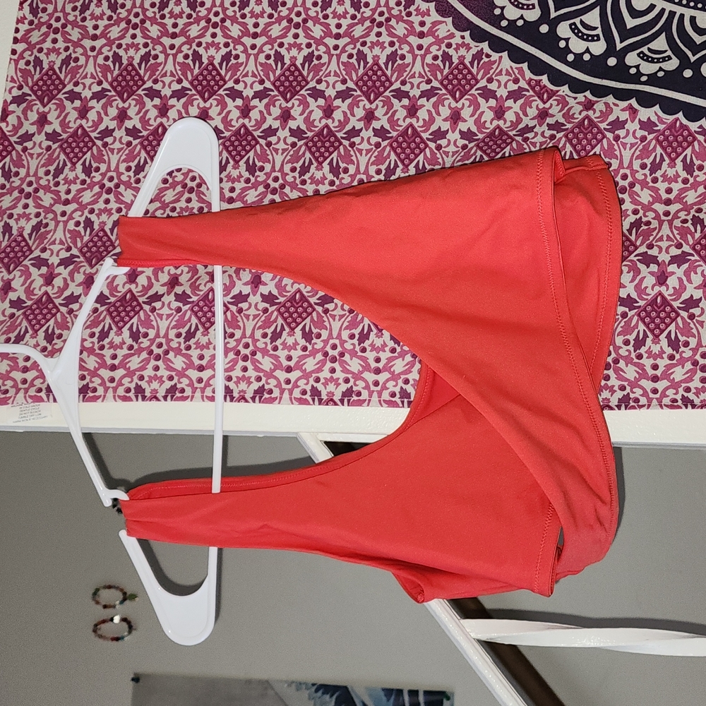 NEW NEVER WORN Fabletics Bra